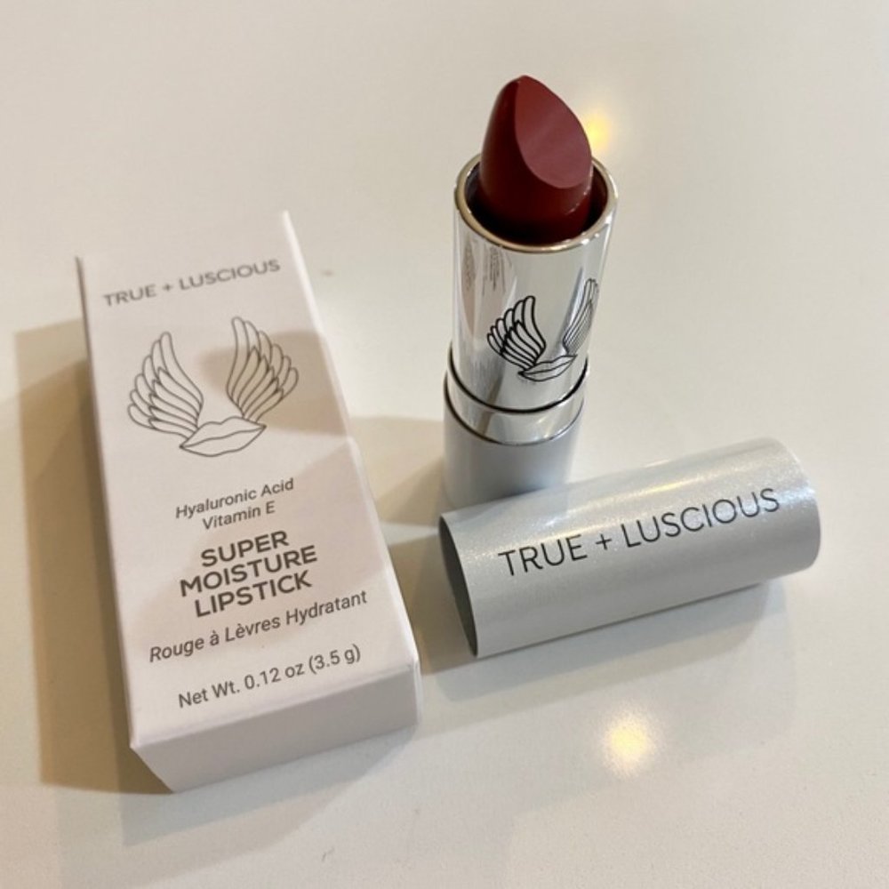 True + Luscious Super Moisture Lipstick BNIB